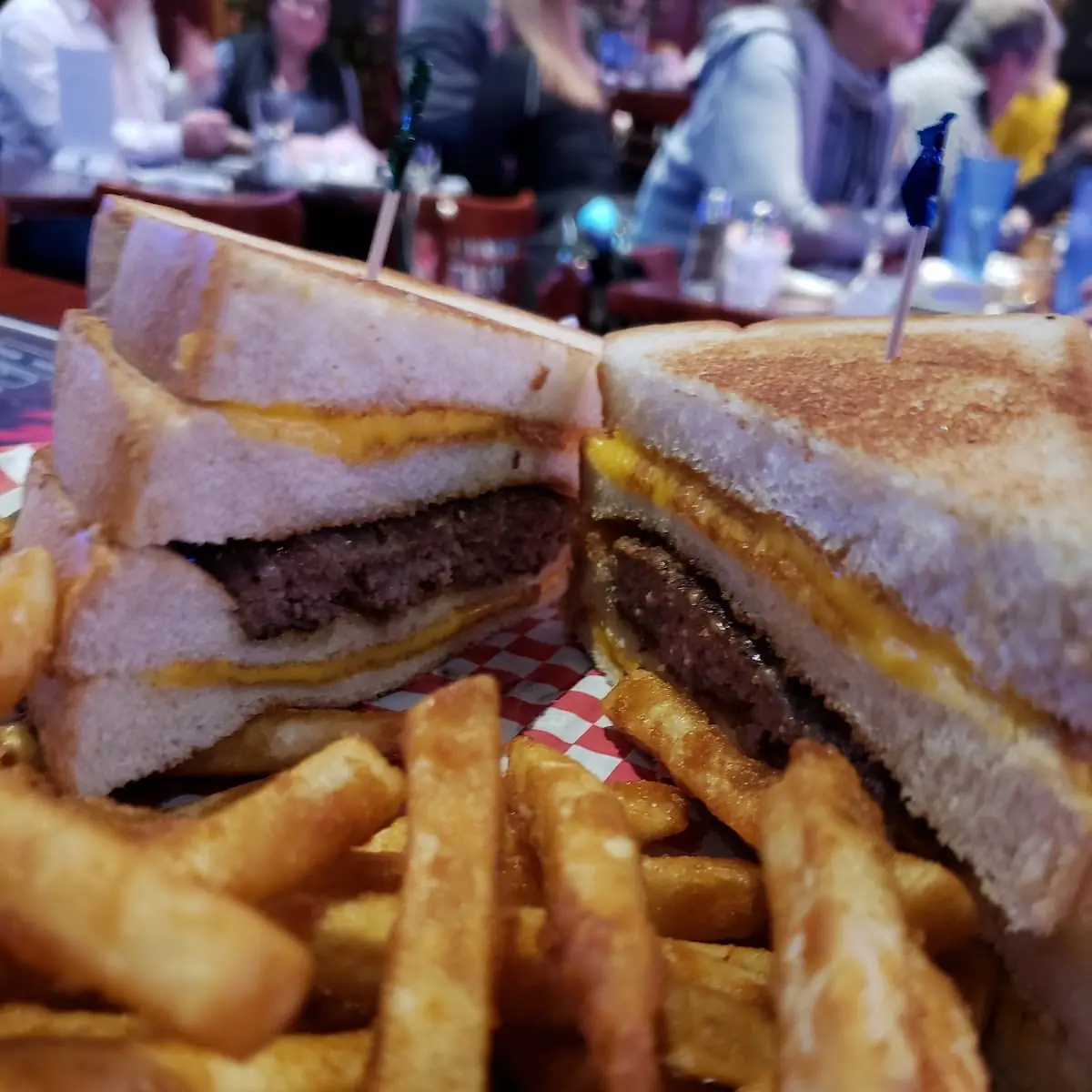 2 Grilled Cheese Burgers Smash