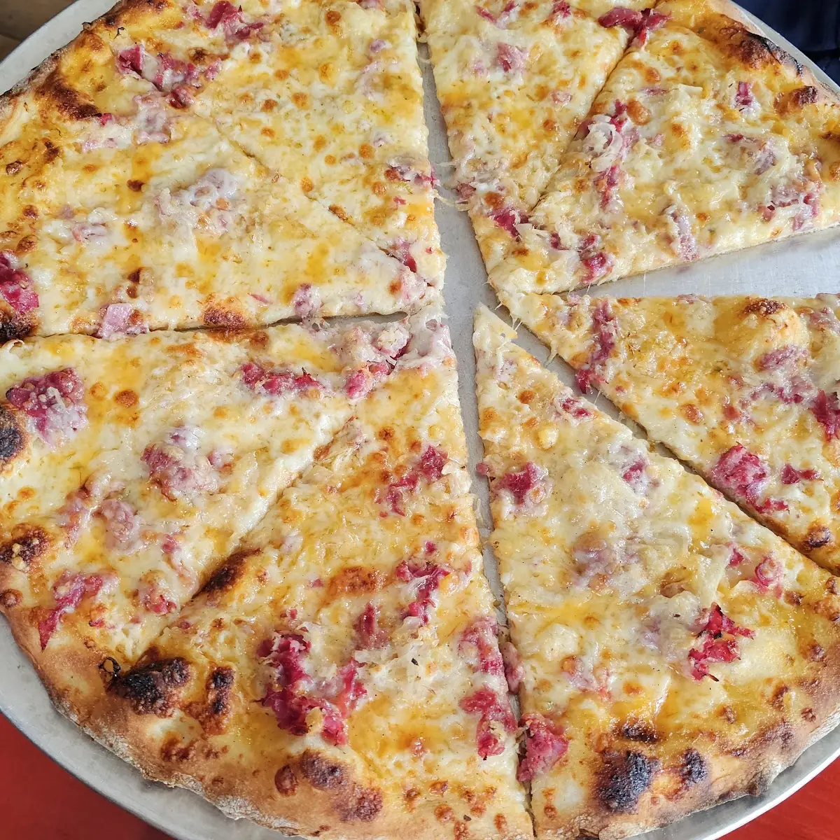 Reuben Pizza