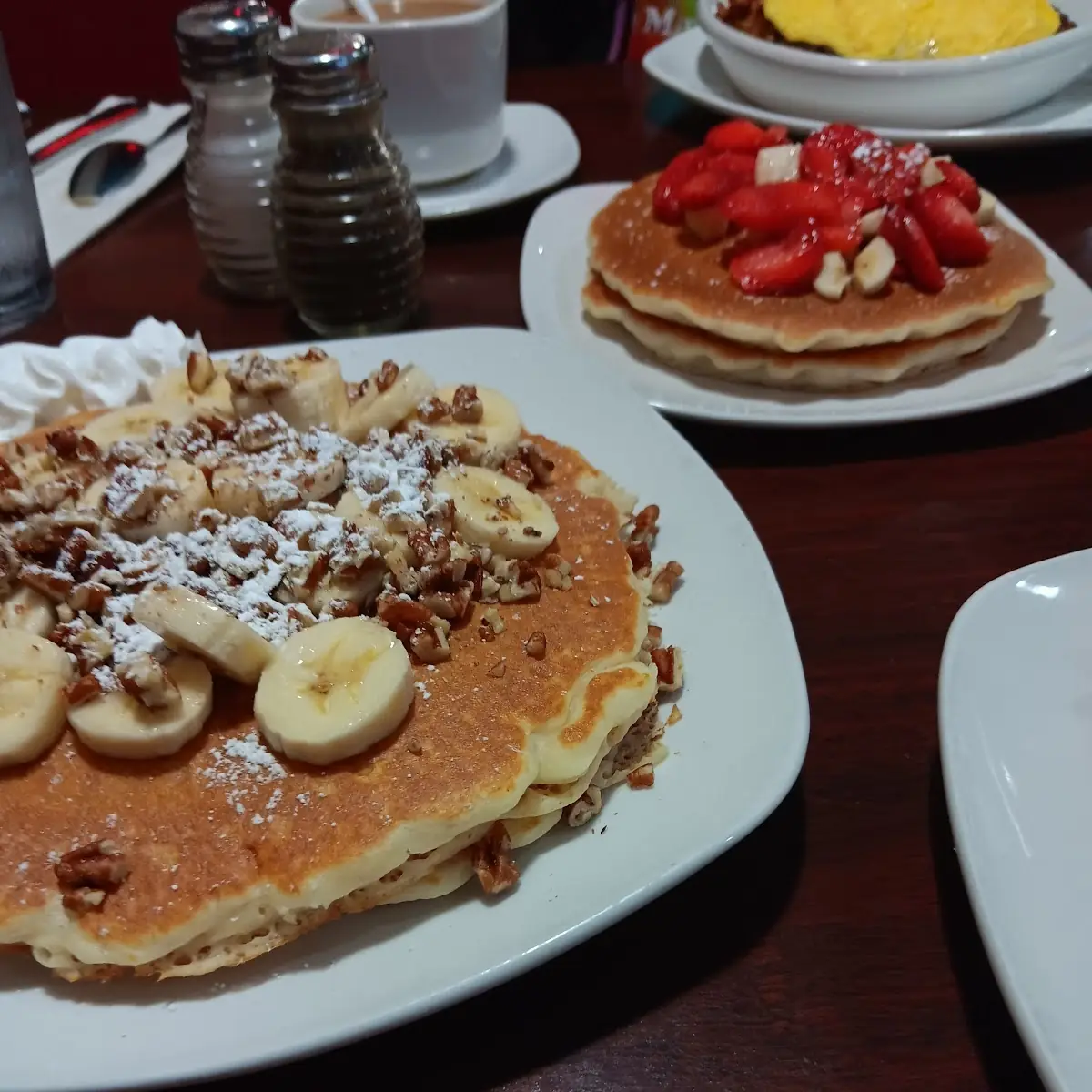 Pecan Banana Pancakes