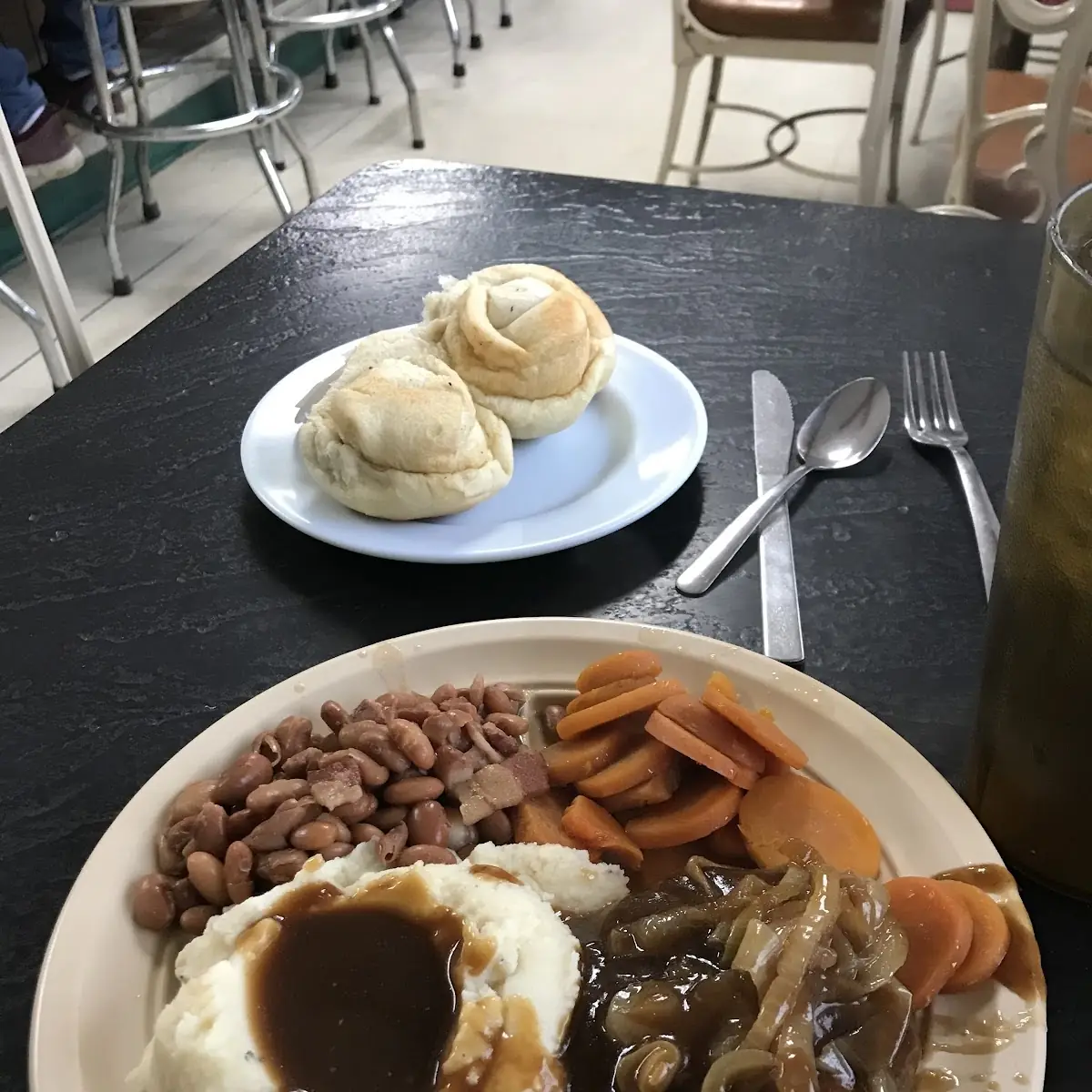 Hot Beef with Mashed Potatoes & Gravy