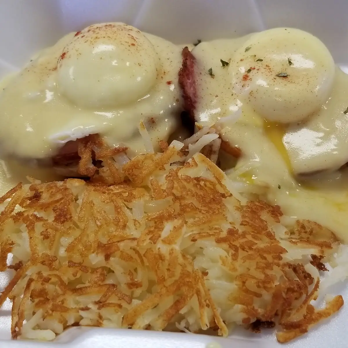 Eggs Benedict