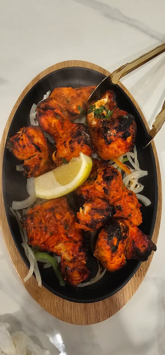 Highlights, Taj Mahal Indian Cuisine