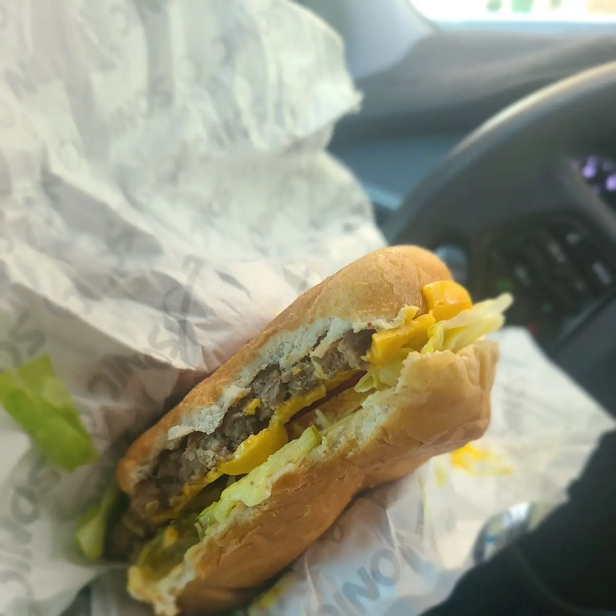 Cheeseburger Deluxe