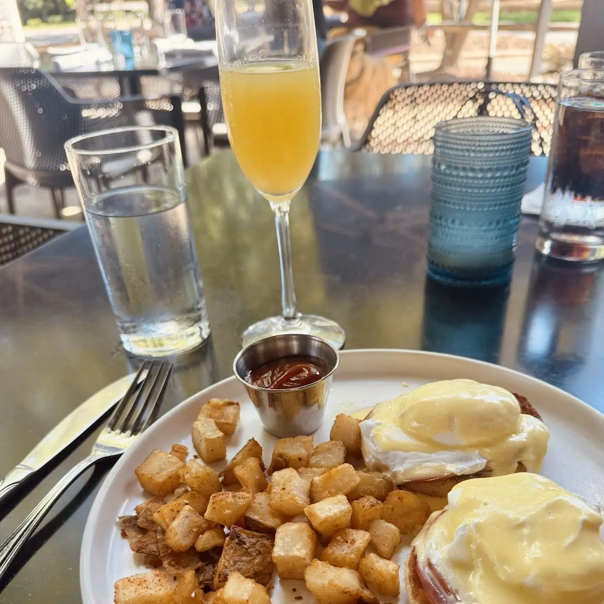 Classic Eggs Benedict