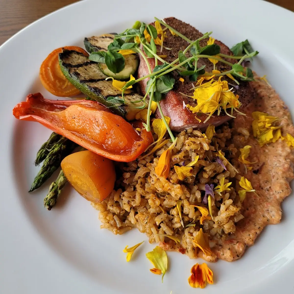 Highlights, Atrevida Restaurant
