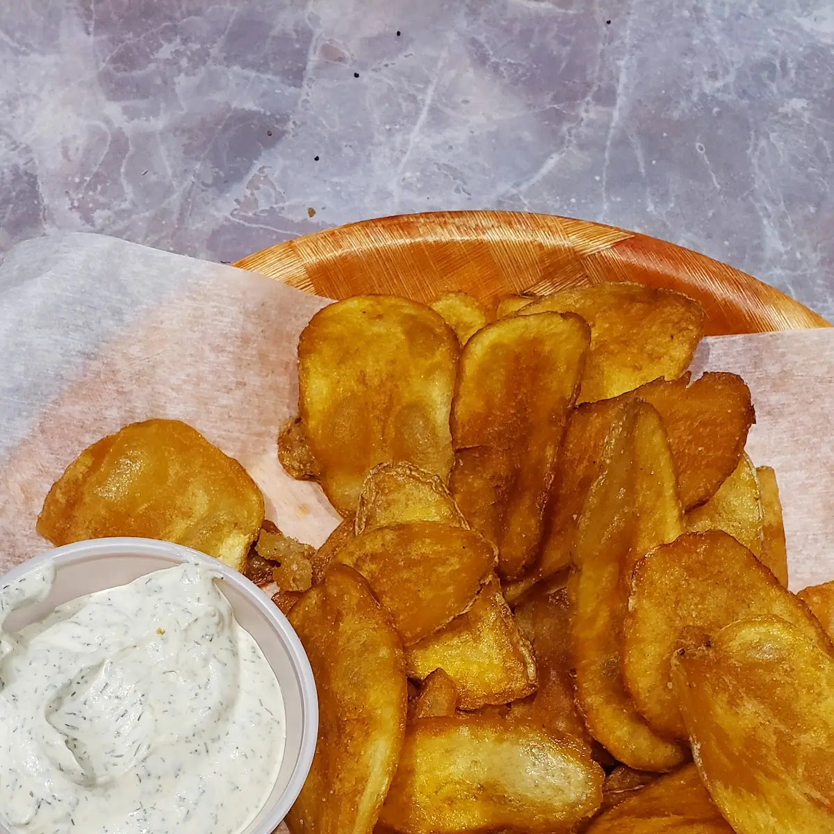 Chips and Dill Sauce