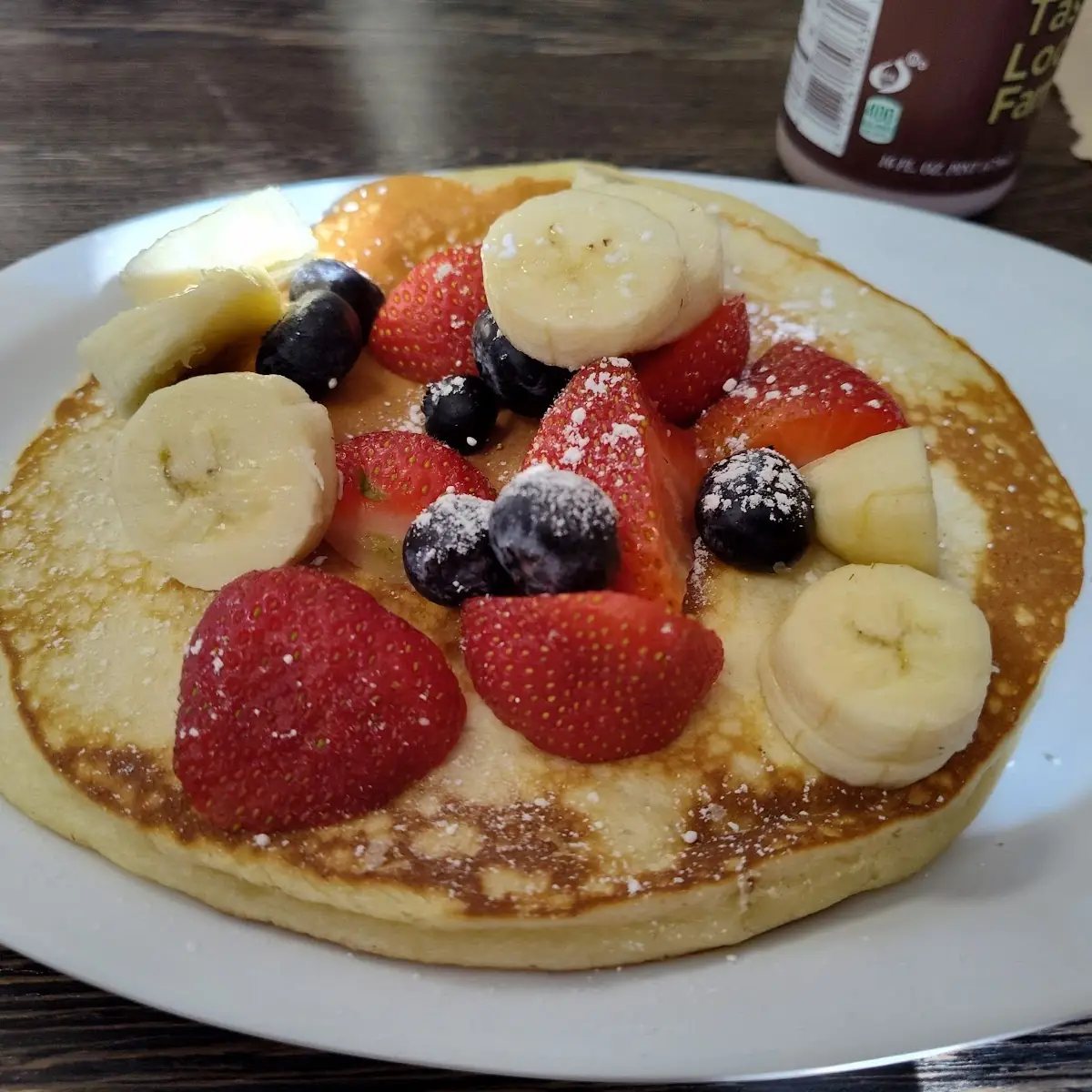 Berry and Banana Pancakes