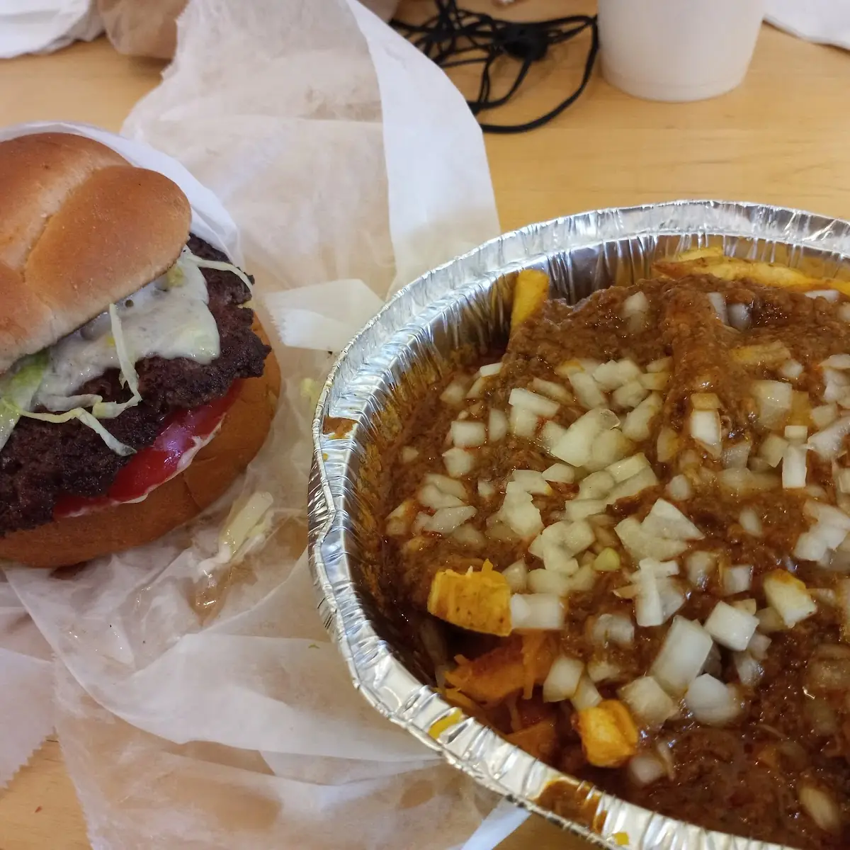 Olive Burger Chili Cheese Fry