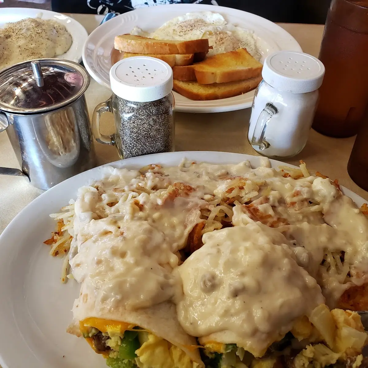 Breakfast Burrito w Sausage Gravy