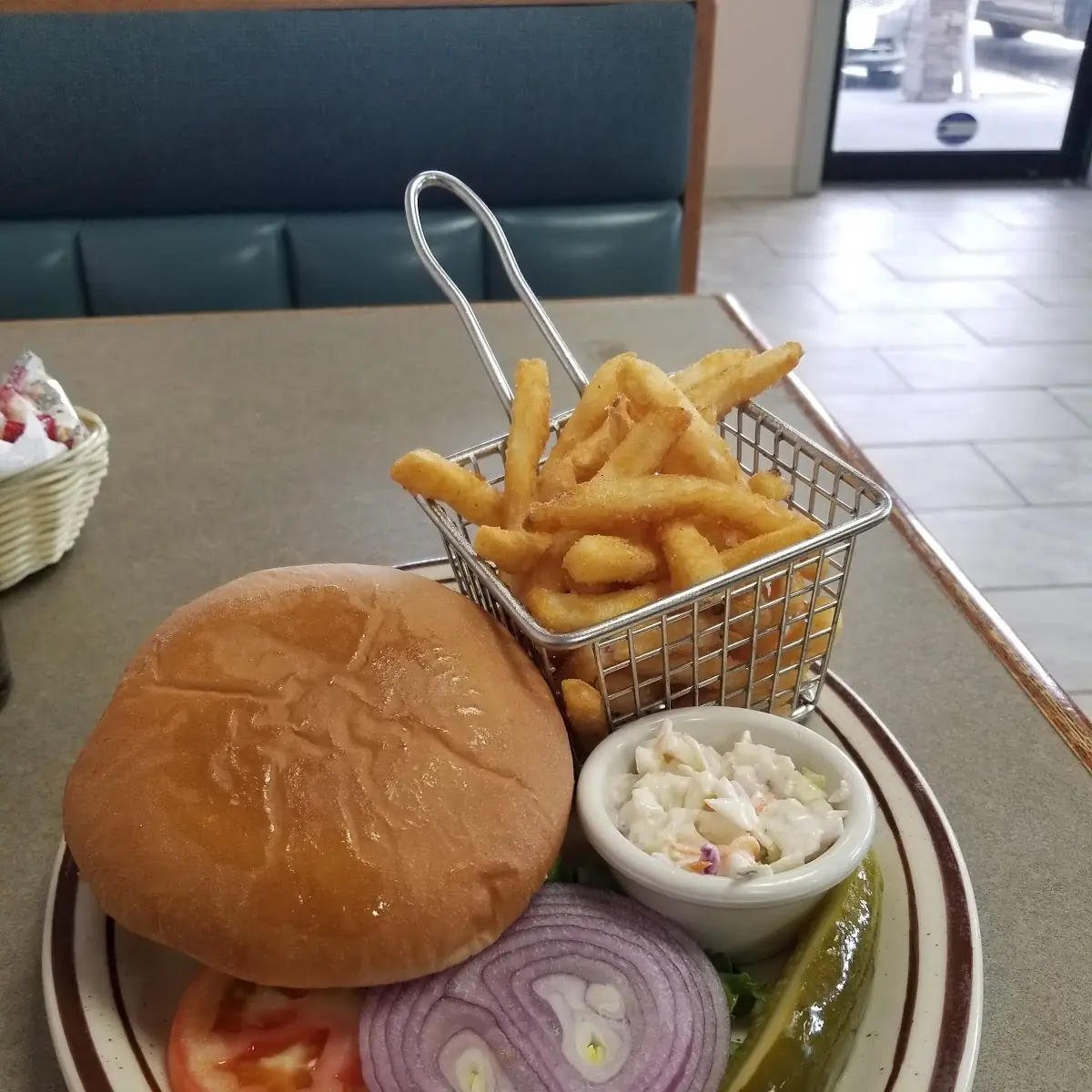 Cheeseburger & Fries