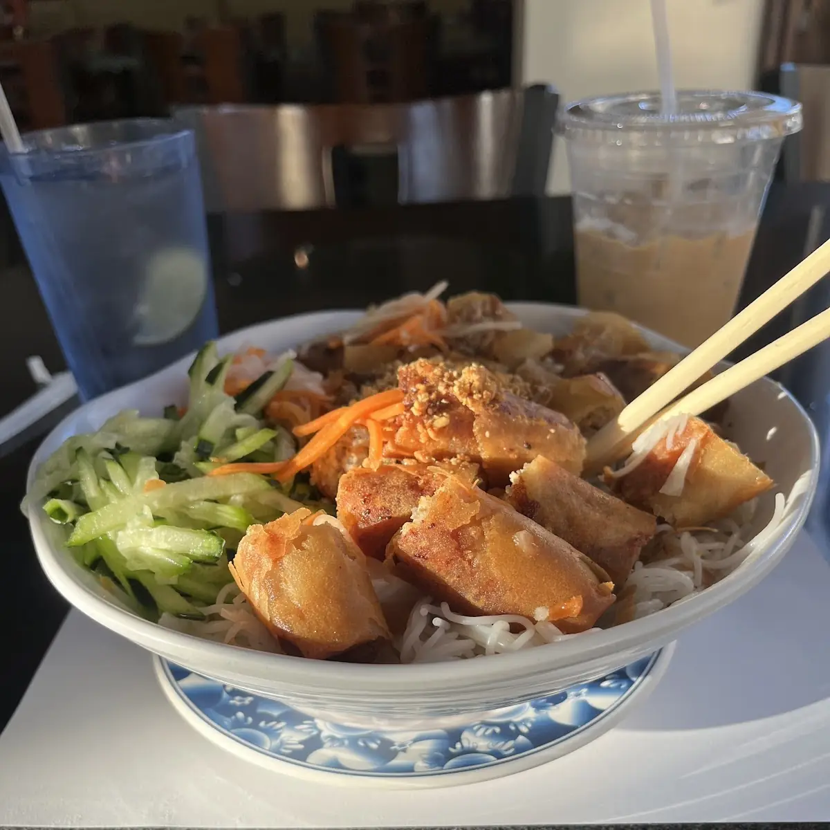 Vermicelli with Egg Roll