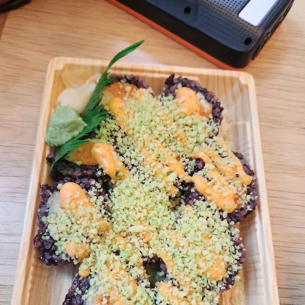 Black Spicy Tuna Roll