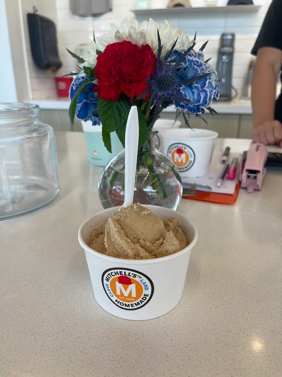 Vegan Salted Caramel Pecan
