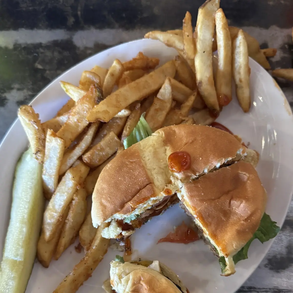 BBQ Burger with Fries