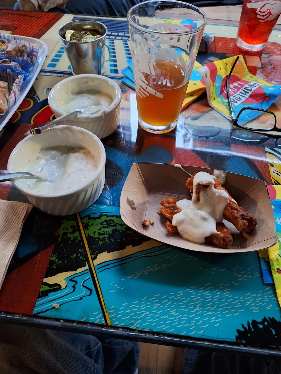 Buffalo Wings w Blue Cheese