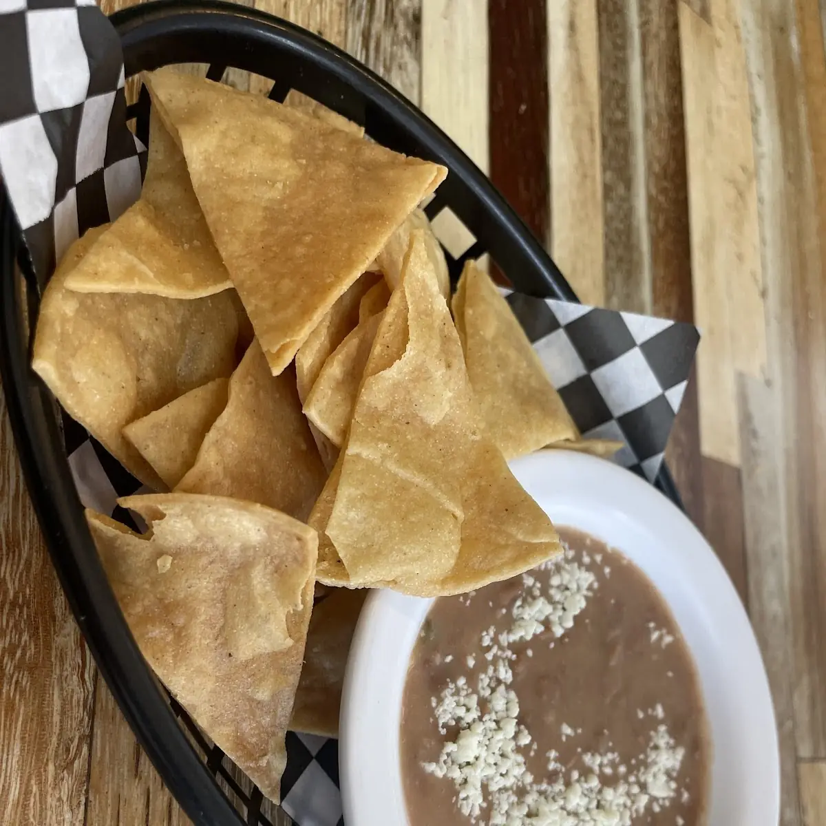 Refried Beans with Tortilla Chips