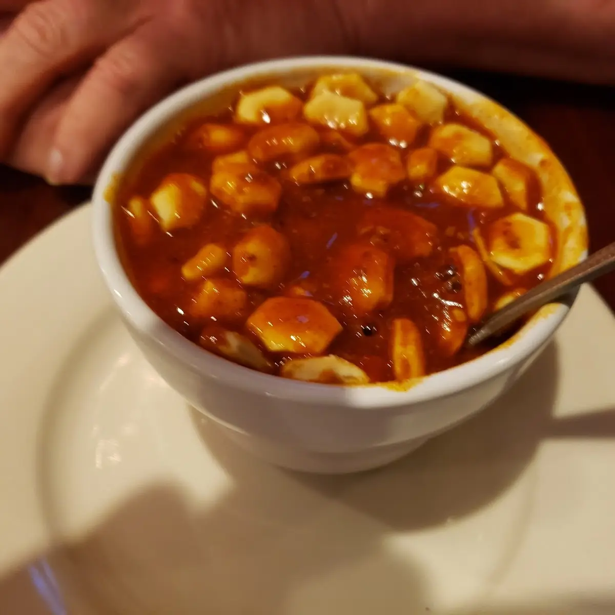 Chilli with Oyster Crackers