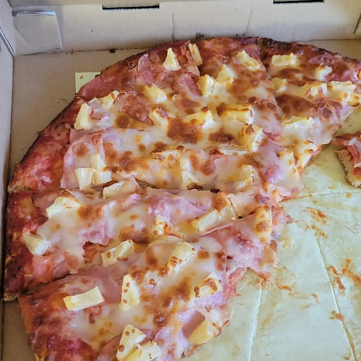 Hawaiian Pizza
