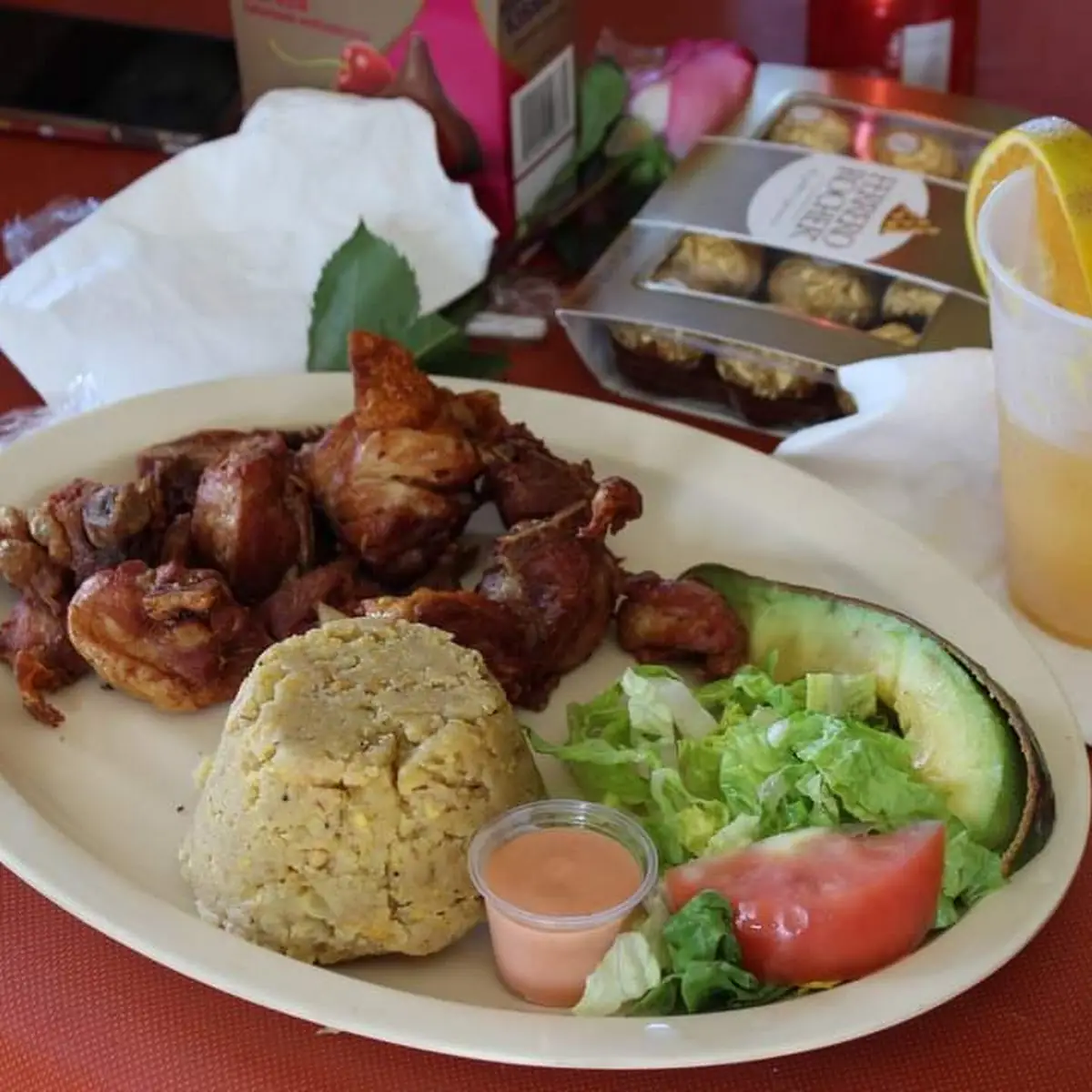 Carne Frita Con Mofongo