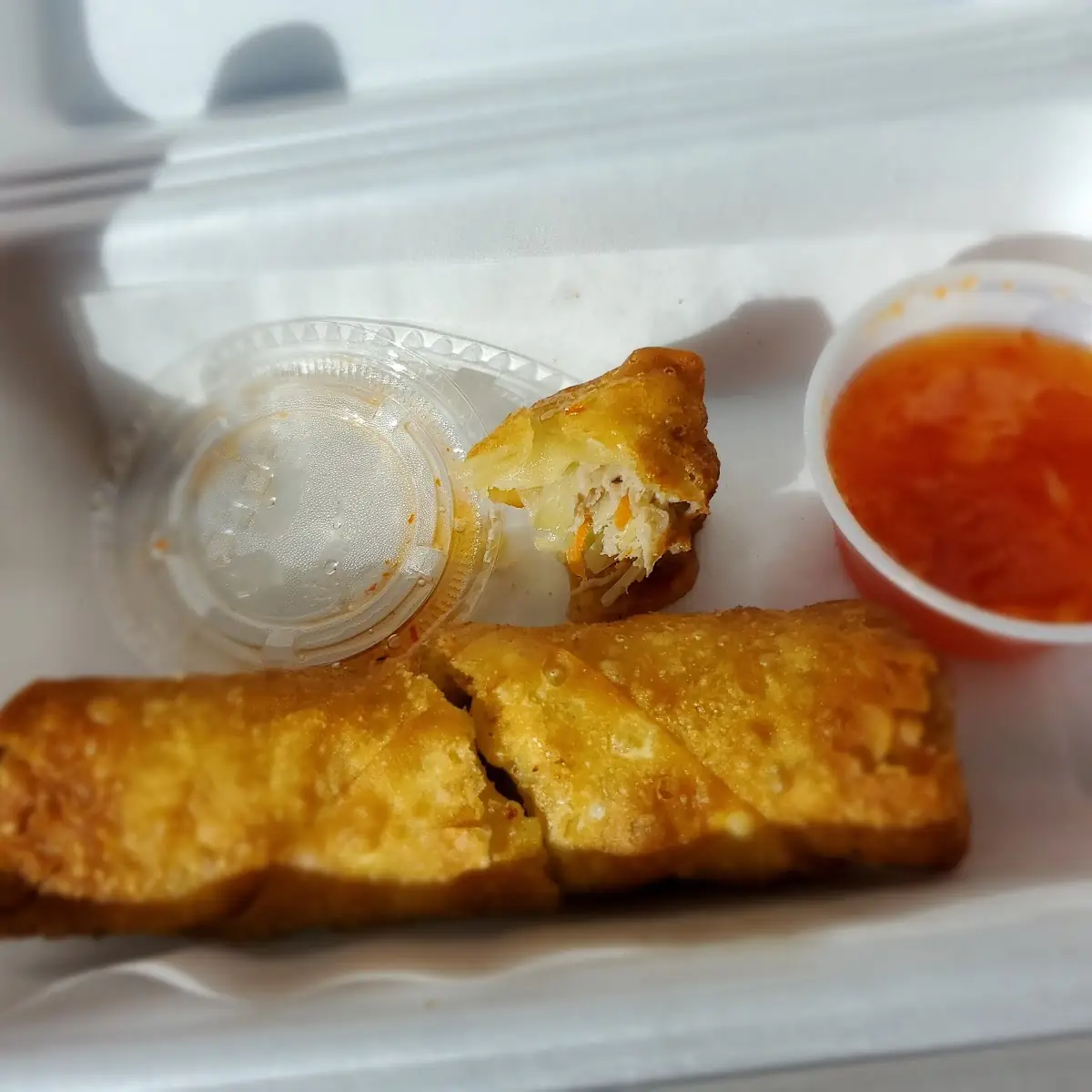 Egg Rolls Pork 2 Pieces