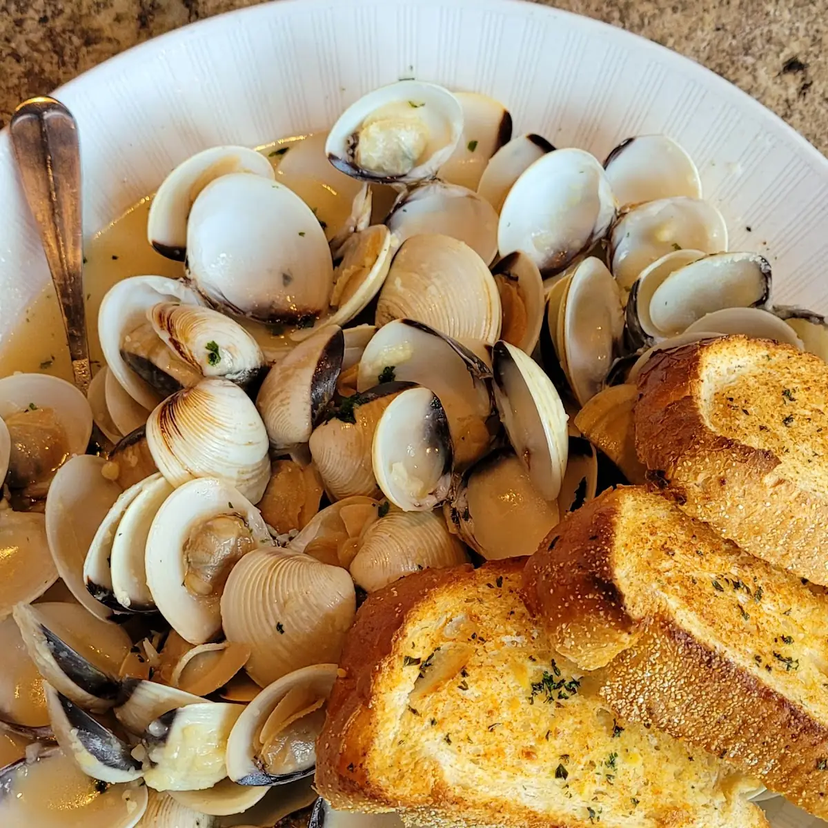 Steamed Little Neck Clams