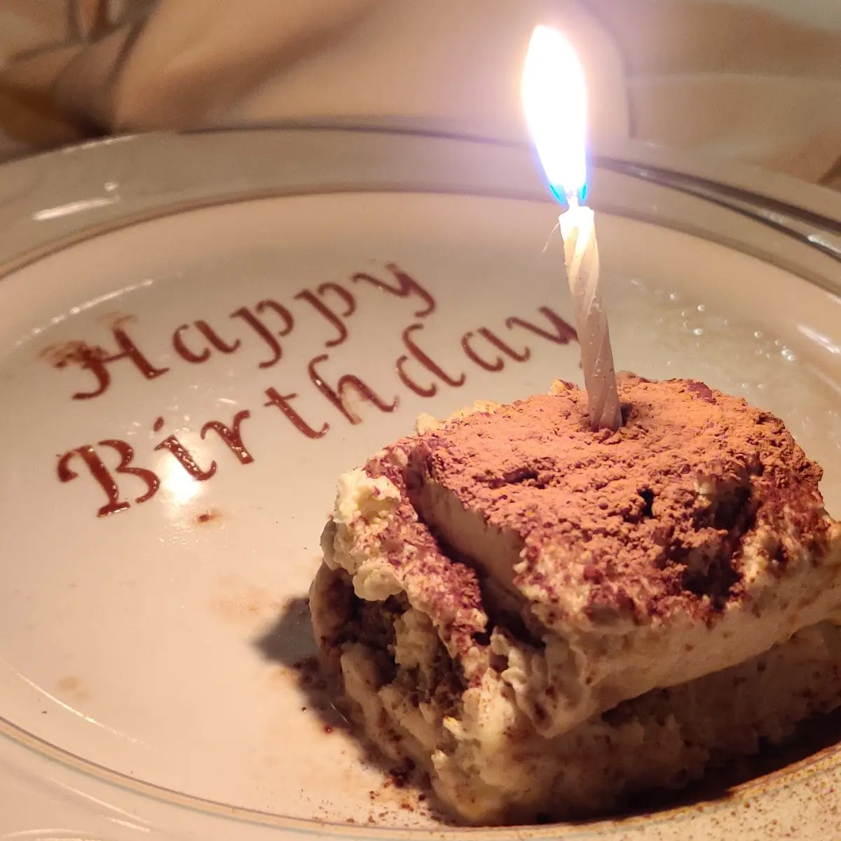 Tiramisu Cake
