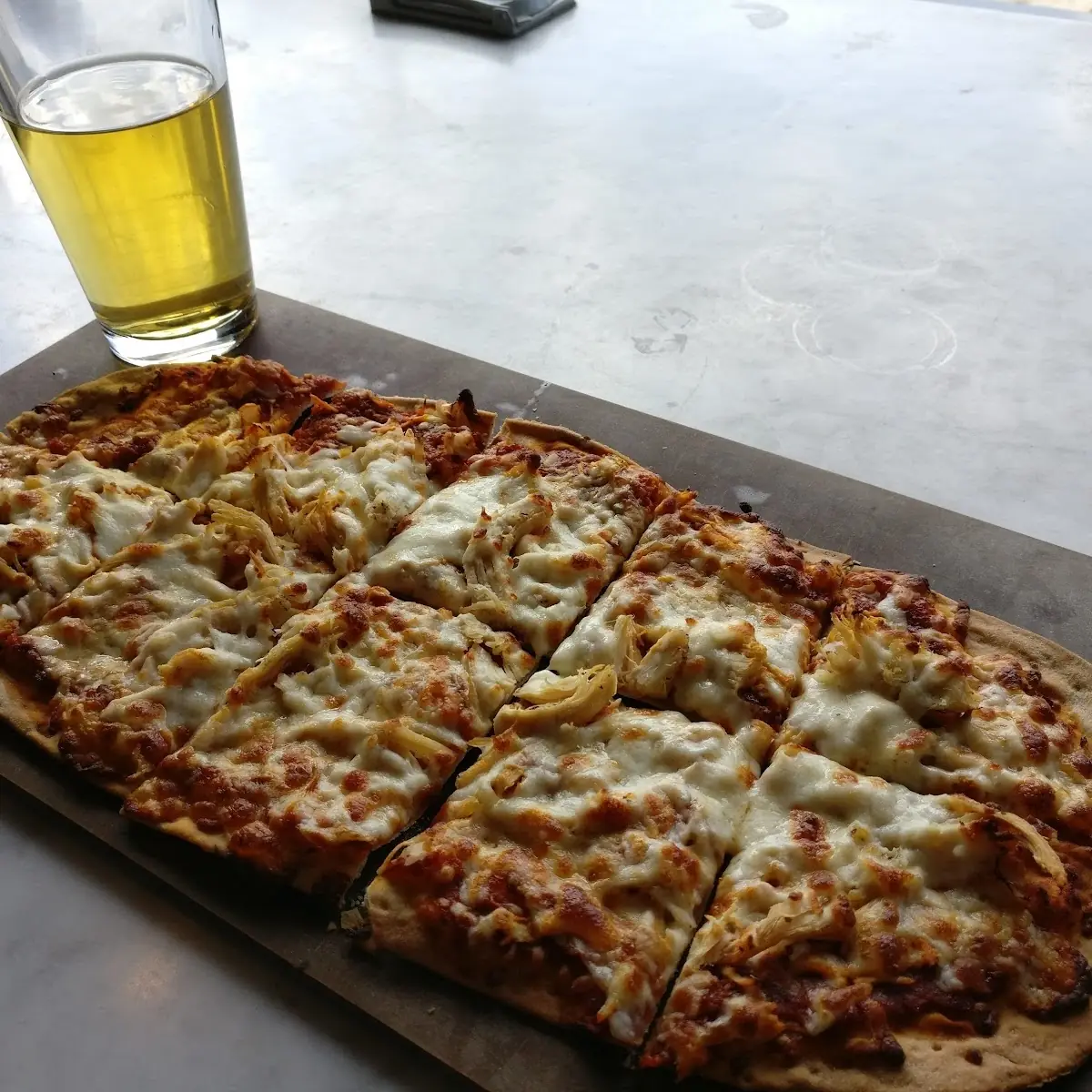 Chicken Flatbread Pizza