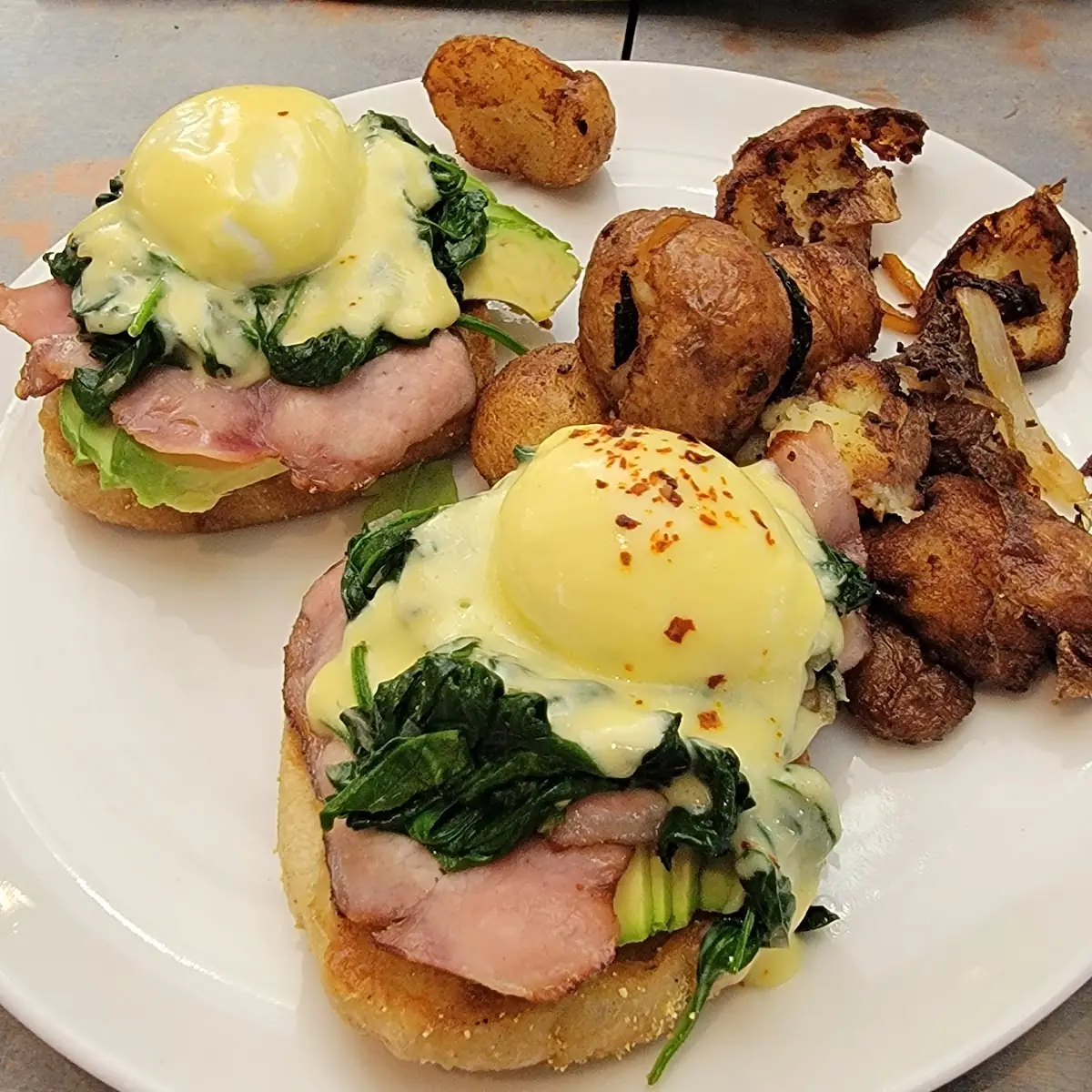 Eggs Benedict