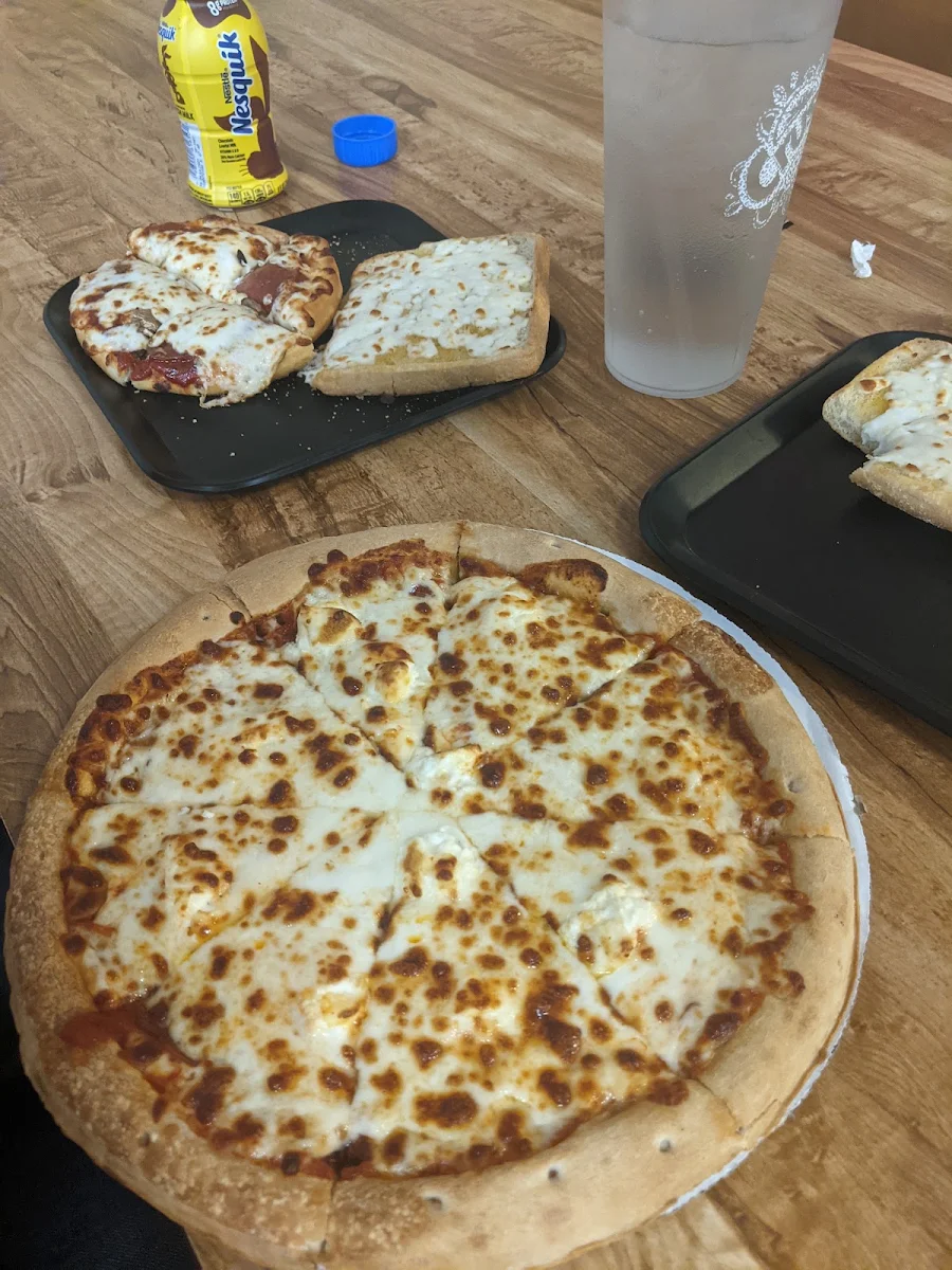Pizza and Cheese Bread