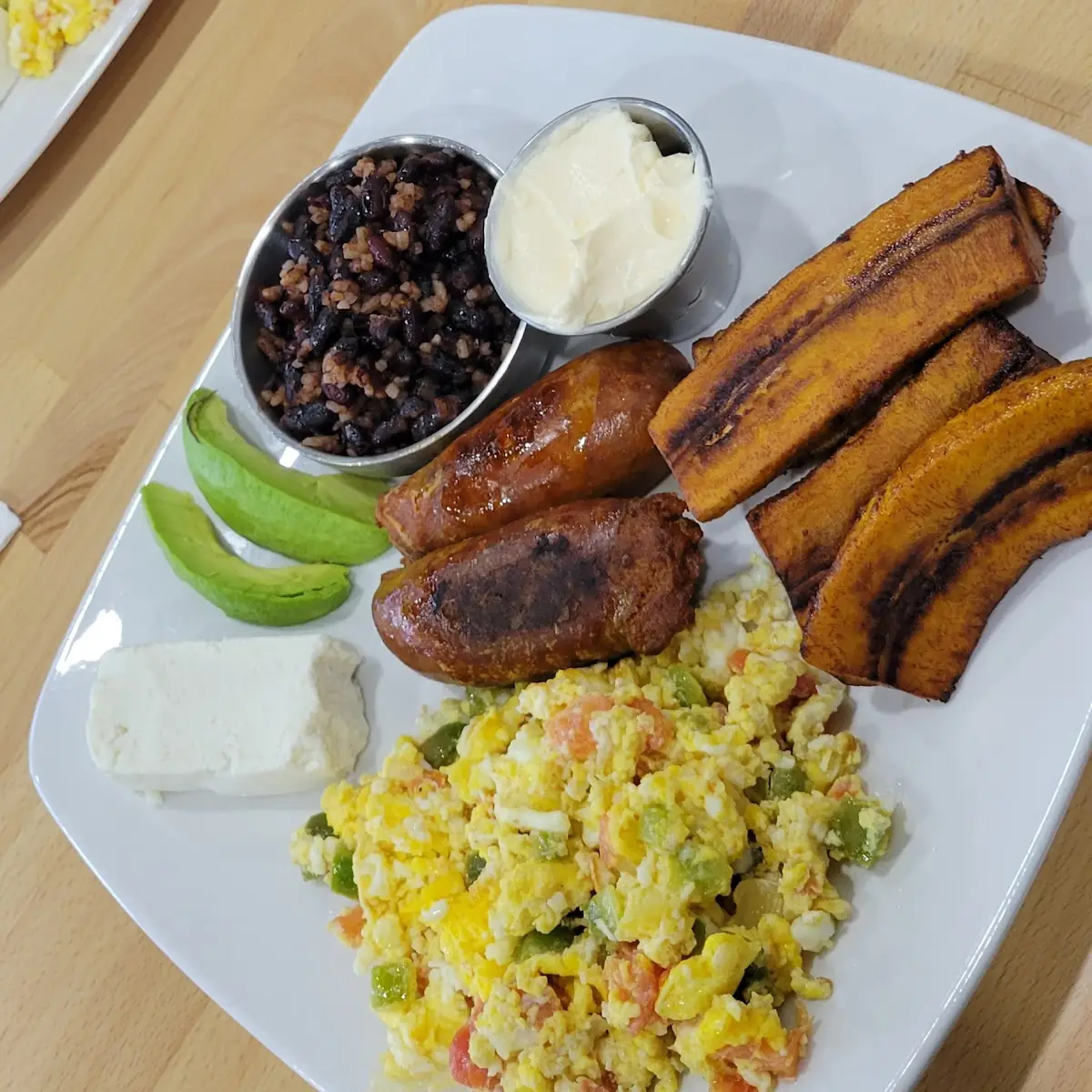 Desayuno Salvadoreno Tipico