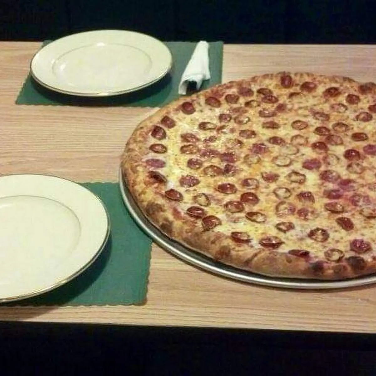 XXL 20 'Sturgeonator' Pepperoni Pizza