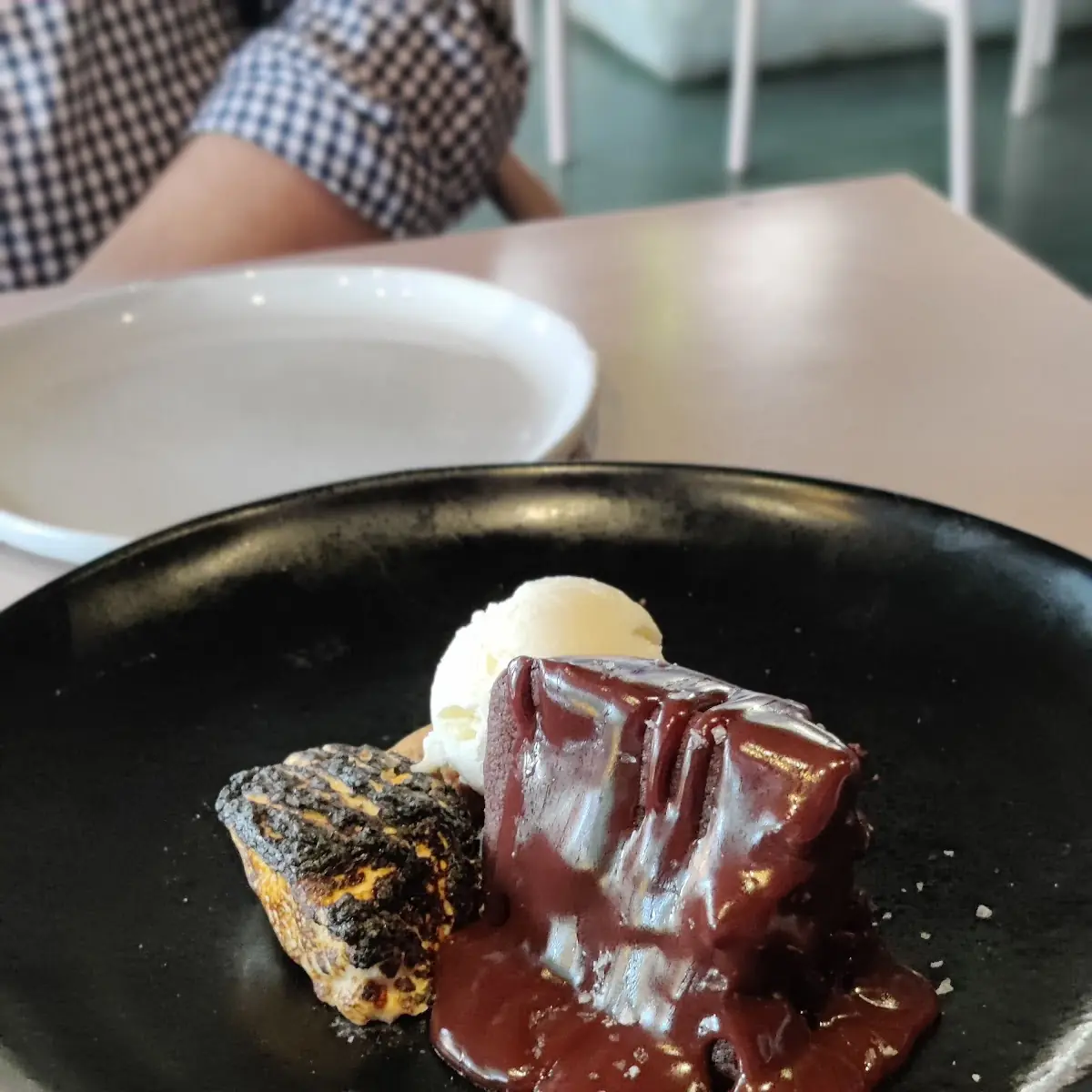 Dark Chocolate Cake