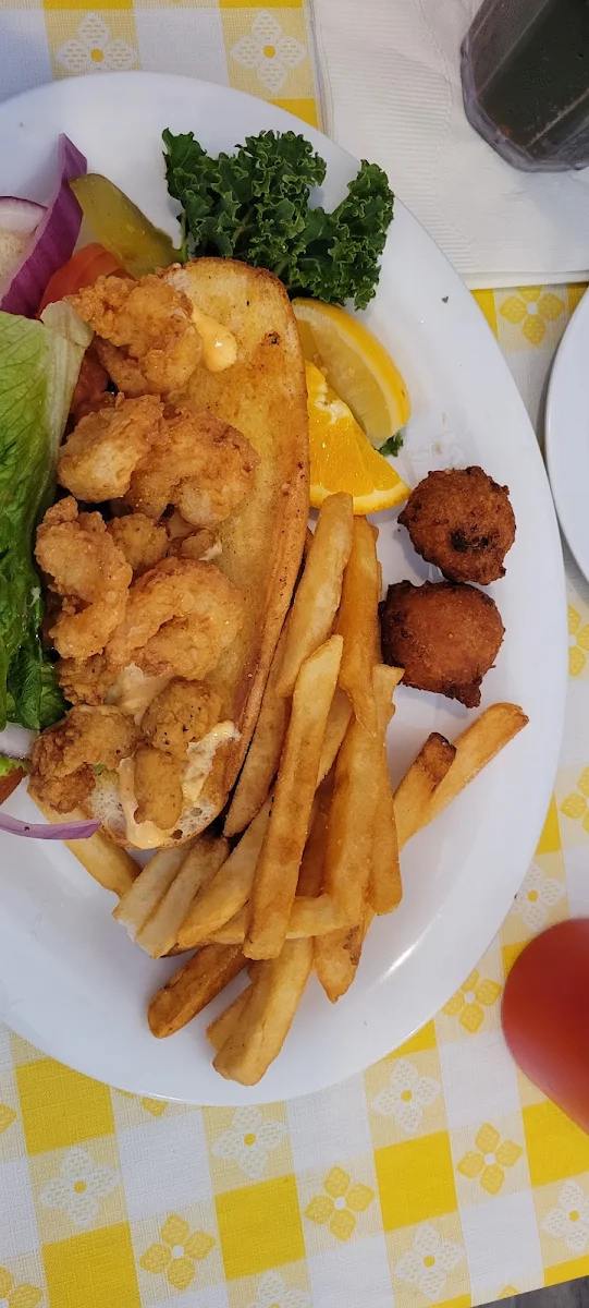 Cup of Chowder & Fried Fish or Fried Shrimp Combo