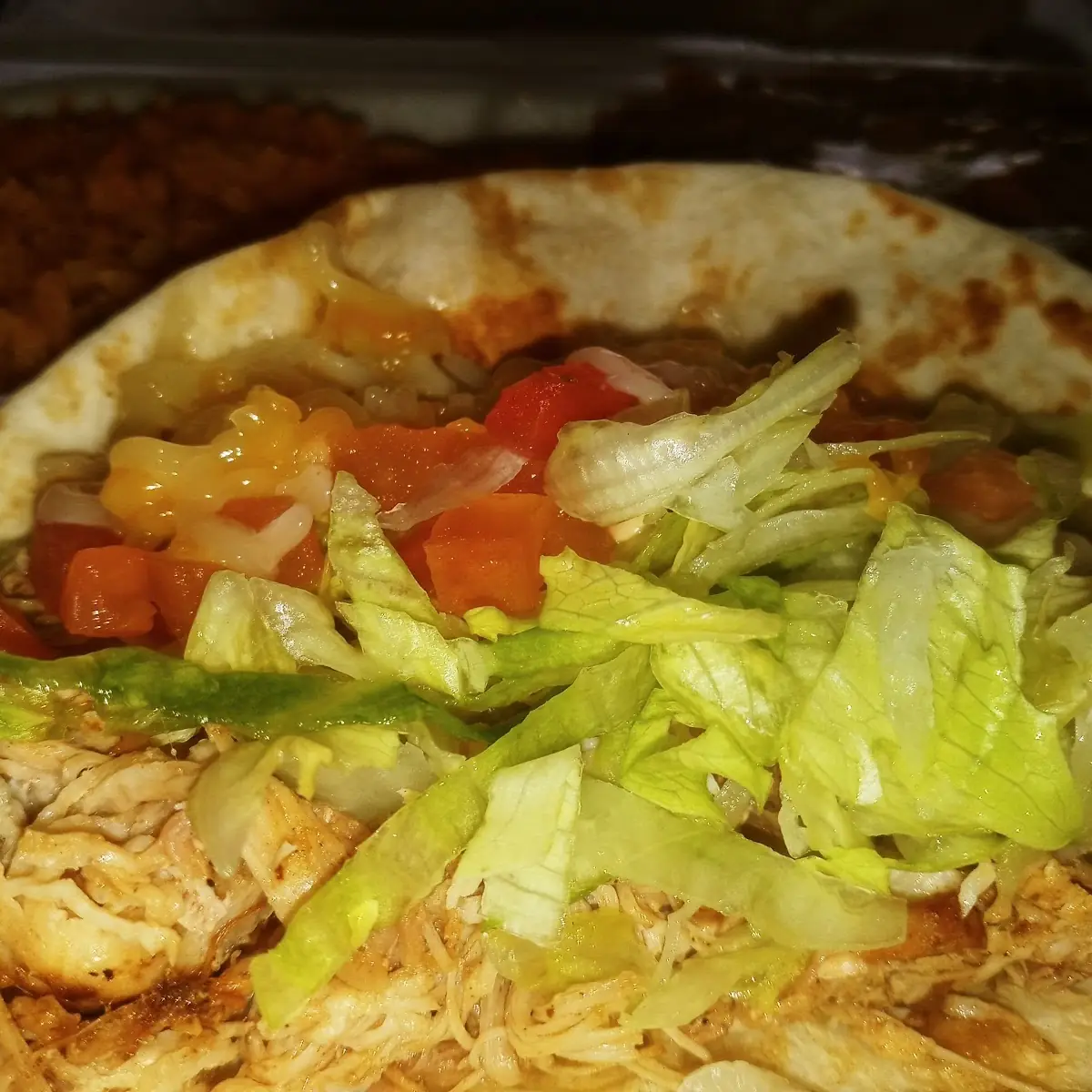 #9. Plato Combinación de Dos Tacos de Pollo / #9. Two Chicken Tacos Combo Plate