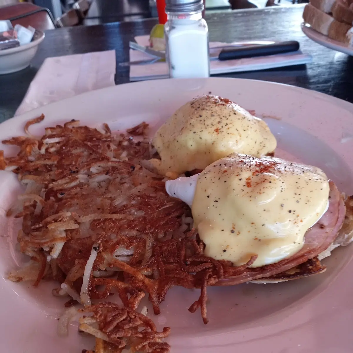 Eggs Benedict