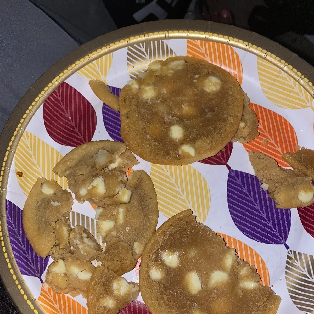 Macadamia Nut Cookies