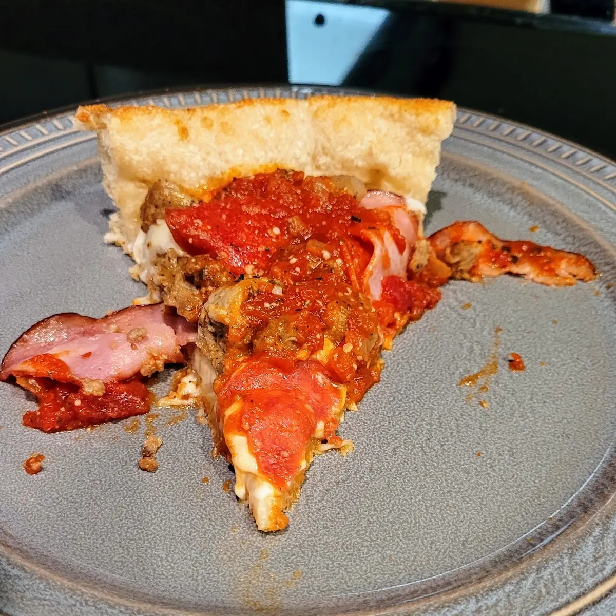 Chicago Deep Dish Pizza Meat Pizza