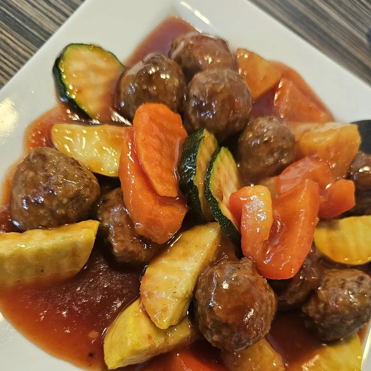 Sweet & Sour Beef Meat Balls