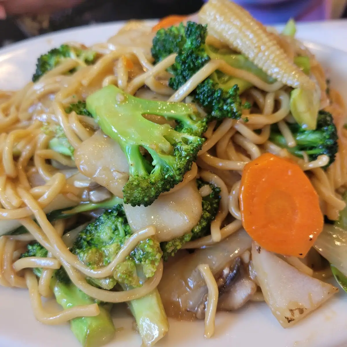 Vegetable Lo Mein