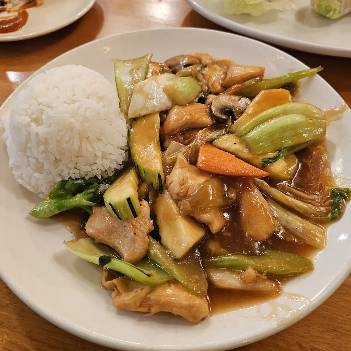 Seafood Stir Fried with Mixed Vegetables Lunch