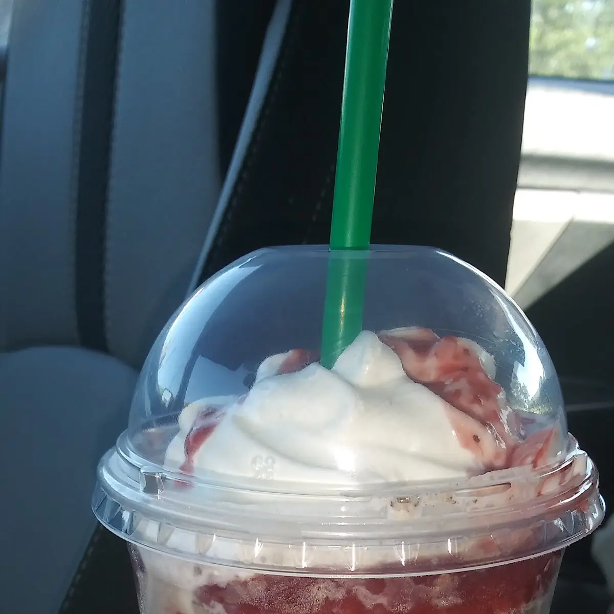 Strawberry Crème Frappuccino Blended Beverage