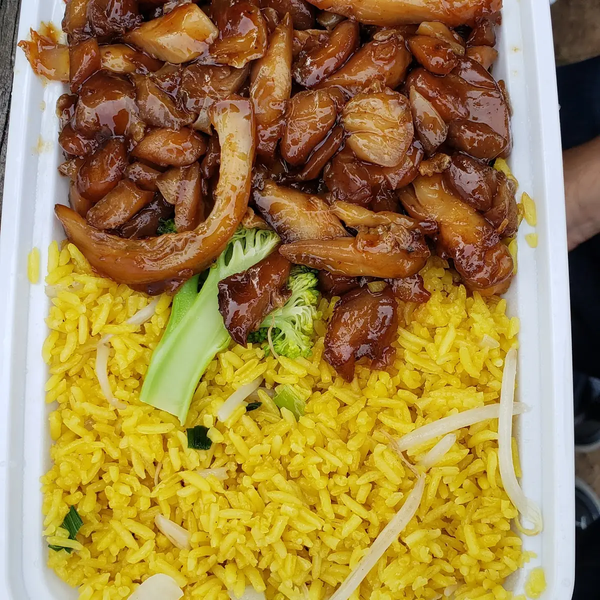BBQ Boneless Shredded Chicken Combo