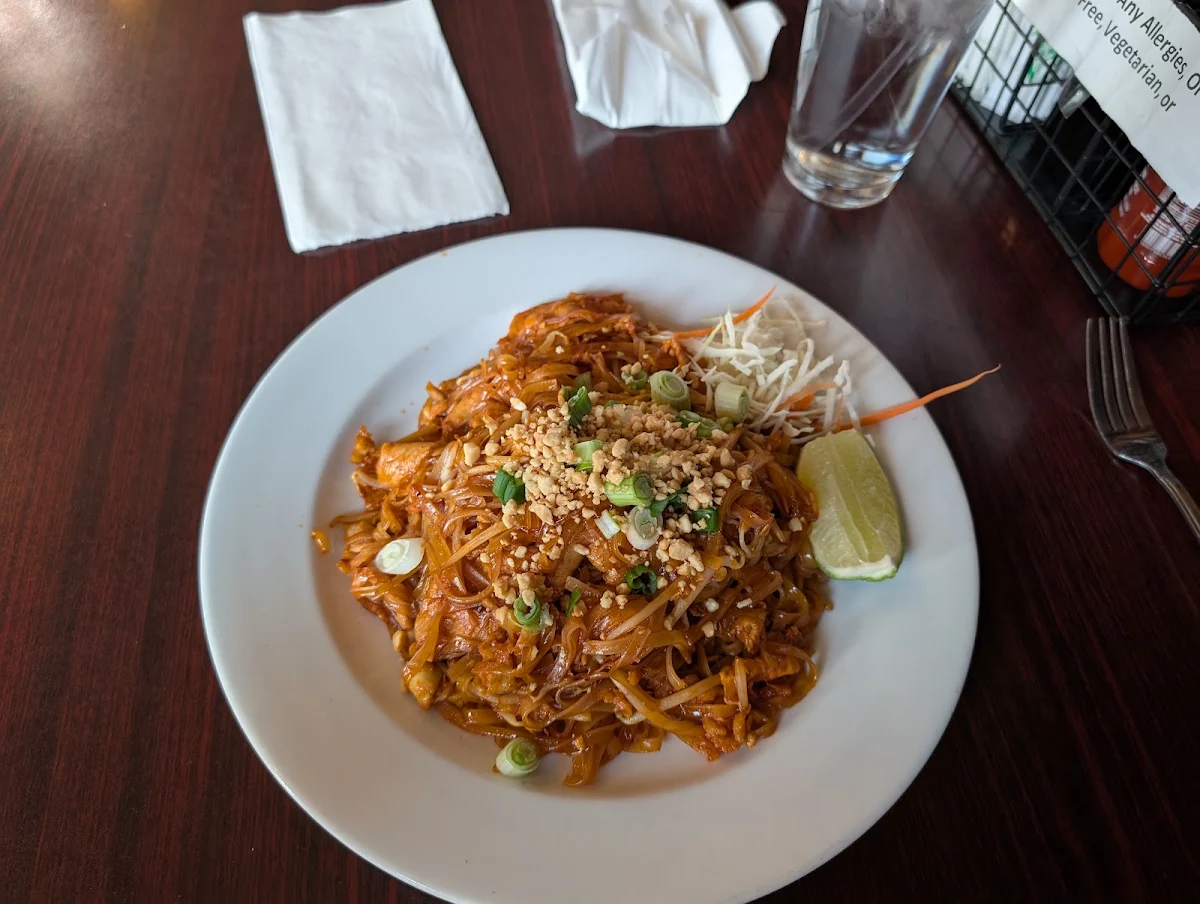 Chicken Pad Thai Medium Spice