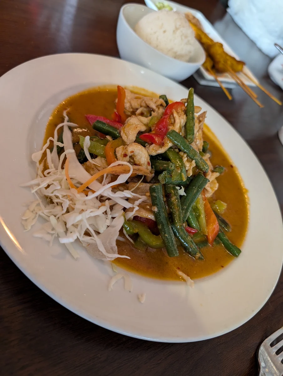 Pad Prik King
