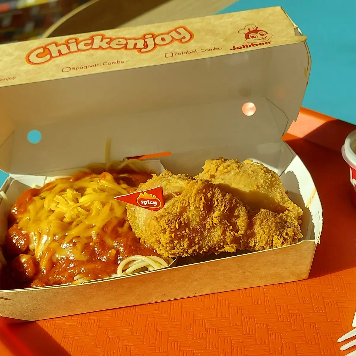 Fried Chicken & Spaghetti