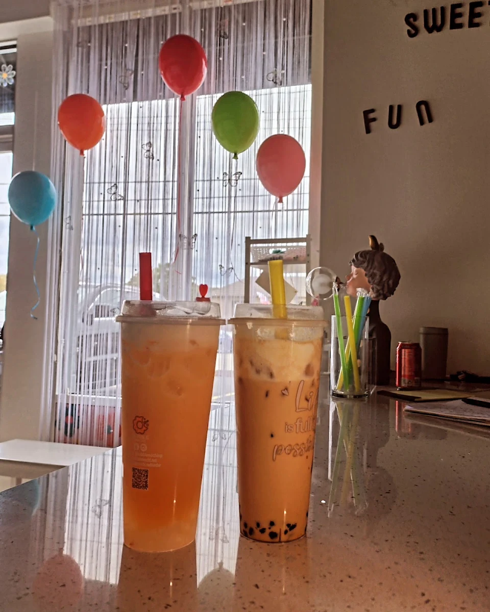 Lychee Tea and Milk Tea