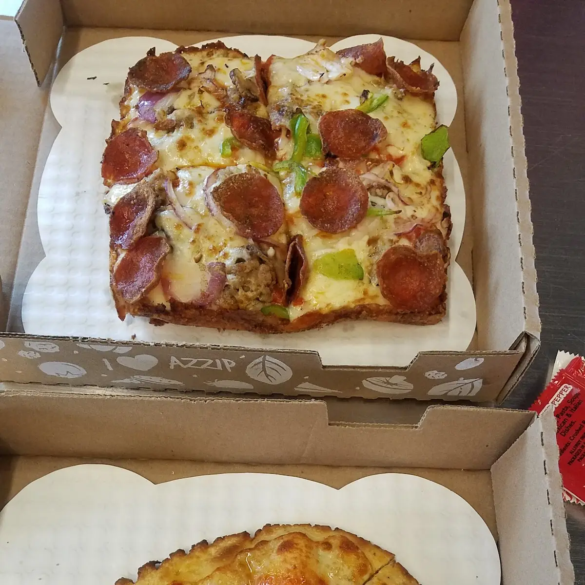 Sweet Bee Pepperoni & Hot Honey