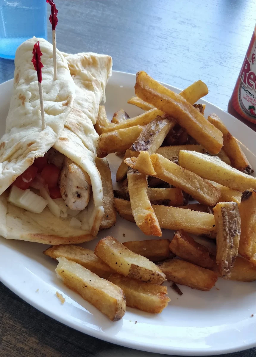 Chicken Souvlaki, Phil's Family Restaurant