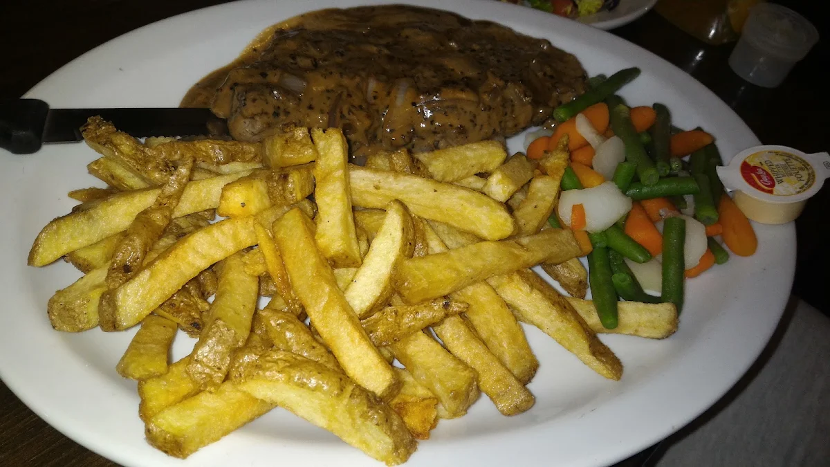 Peppercorn Steak, Phil's Family Restaurant