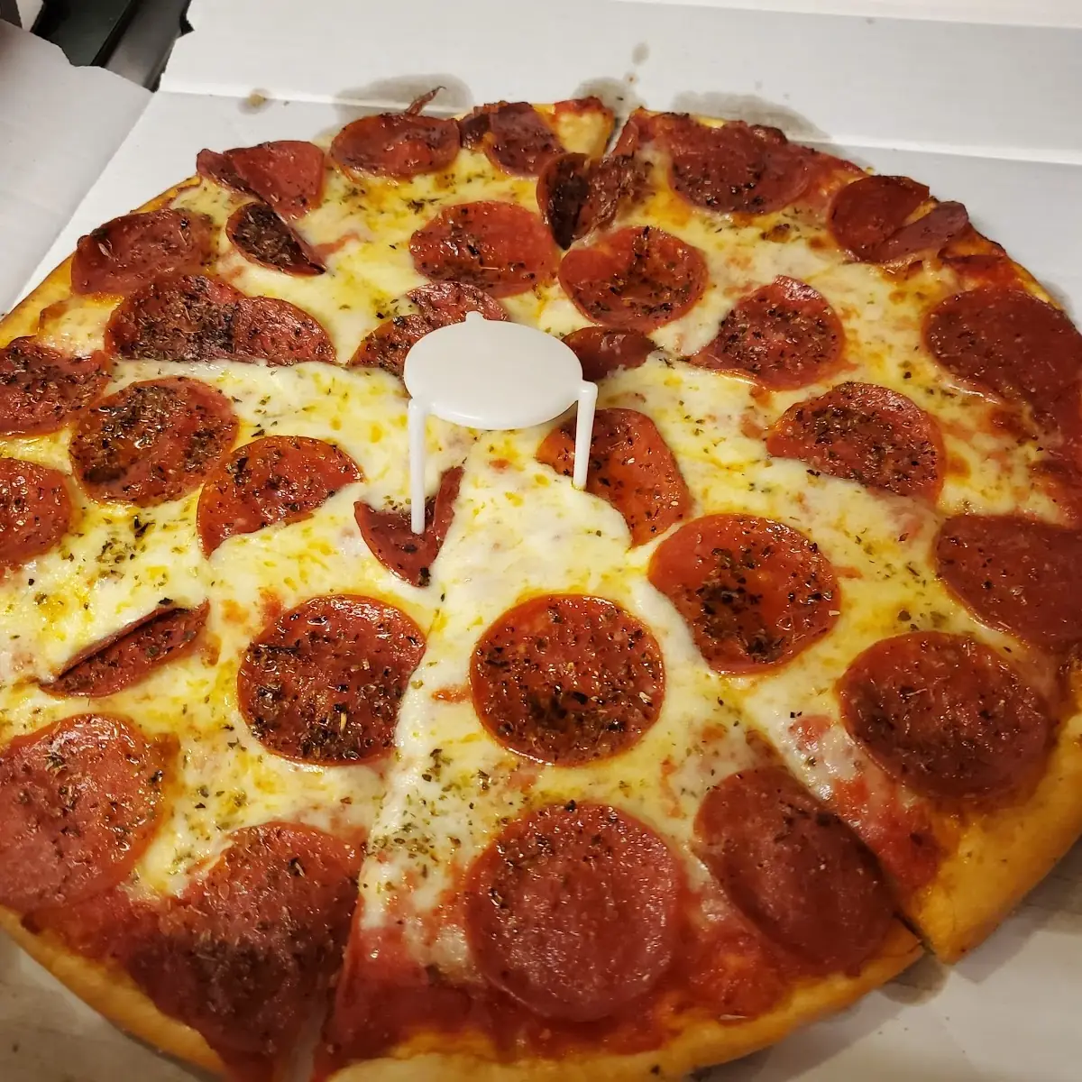 Thin Crust Pepperoni Pizza